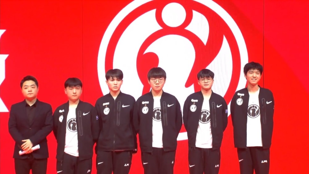 他们在上半 他们在上半