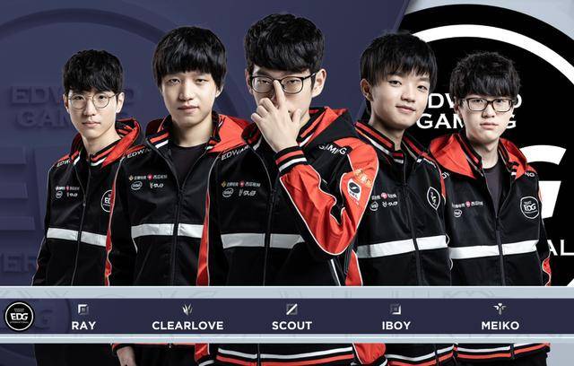 教练团队的 教练团队的