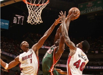 避过了追防 避过了追防